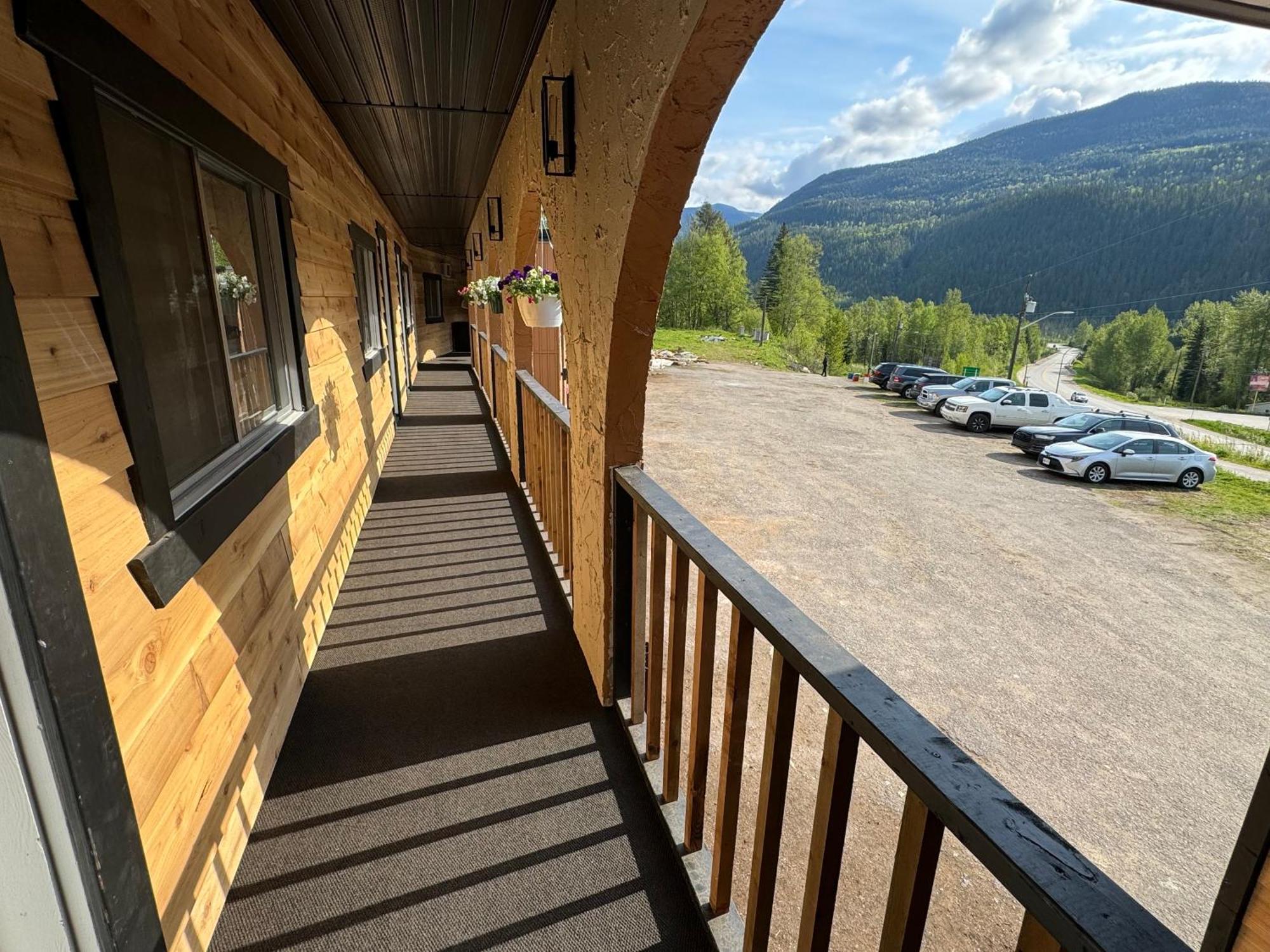 Avola Mountain Lodge Екстериор снимка